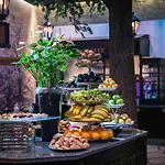 Отель King's - Casino And - Adults Only 5*
