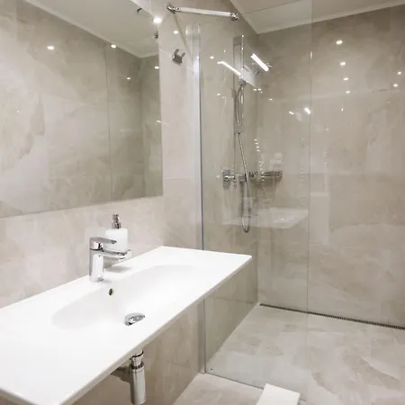 King's - Casino And Hotell